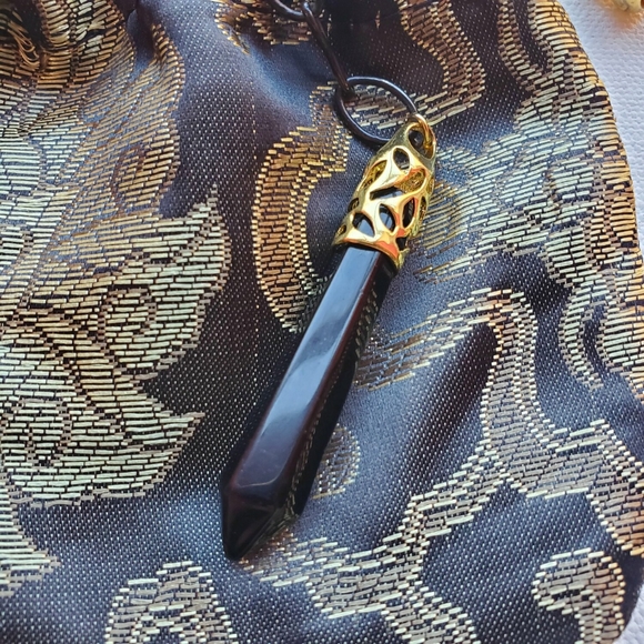 Ritual Tool Pendulum for Divination:         Black Onyx Lavender Tassel Pendulum - Picture 4 of 4